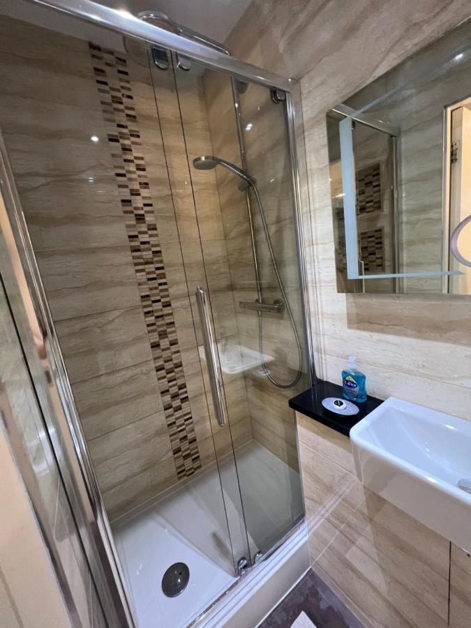 Luxury Double Room W/ Private Bathroom Edinburgh Exterior foto